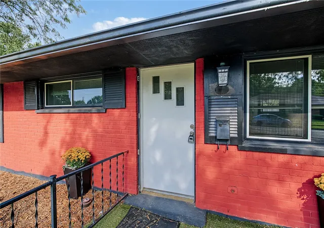Photo 4 of Sale Pending at 4689 Loxley Dr, Dayton, OH 45439 | MLS# 966380 | Listing updated on 2026-10-05