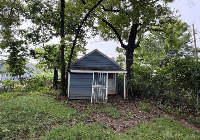 Photo 3 of Single family home for sale at 124 Victor Ave, Dayton, OH 45405 | MLS# 966541 | Listing updated on 2026-09-21