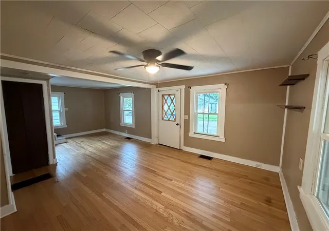 Photo 3 of Single family home for sale at 24 Hudson Ave, Franklin, OH 45005 | MLS# 966519 | Listing updated on 2026-09-26