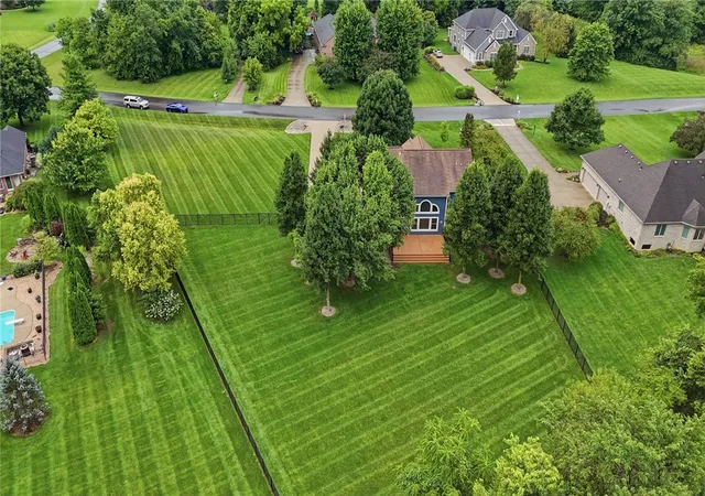 Photo 2 of Single family home for sale at 7260 Stone Ridge Dr, Springboro, OH 45066 | MLS# 966451 | Listing updated on 2026-09-03
