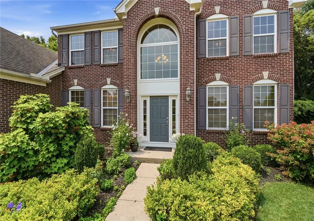 Photo 3 of Single family home for sale at 1413 Verna Ct, Dayton, OH 45458 | MLS# 966517 | Listing updated on 2026-09-13