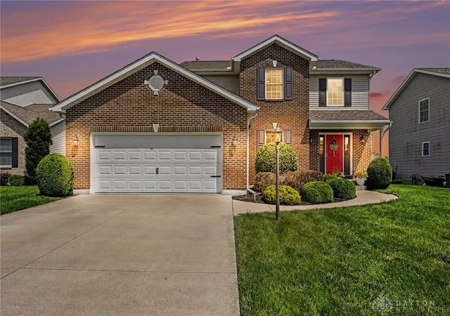 Photo 2 of Single family home for sale at 1159 Pond View Dr, Troy, OH 45373 | MLS# 966426 | Listing updated on 2026-09-18