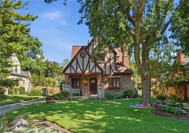 Photo 1 of Single family home for sale at 311 Harman Blvd, Oakwood, OH 45419 | MLS# 966582 | Listing updated on 2026-09-12