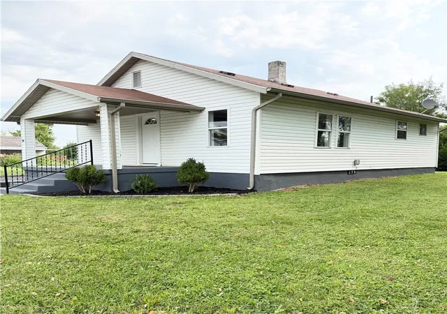 Photo 3 of Sale Pending at 96 Devonshire Ave, Dayton, OH 45417 | MLS# 966205 | Listing updated on 2026-09-10