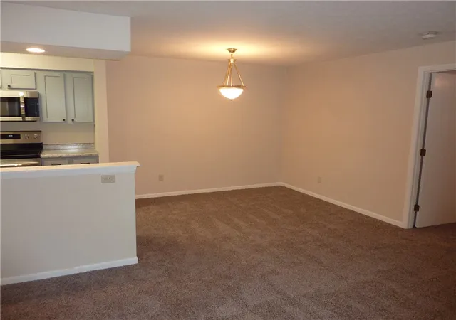Photo 4 of Condo for sale at 6630 Green Branch Dr #7, Dayton, OH 45459 | MLS# 966636 | Listing updated on 2026-09-09