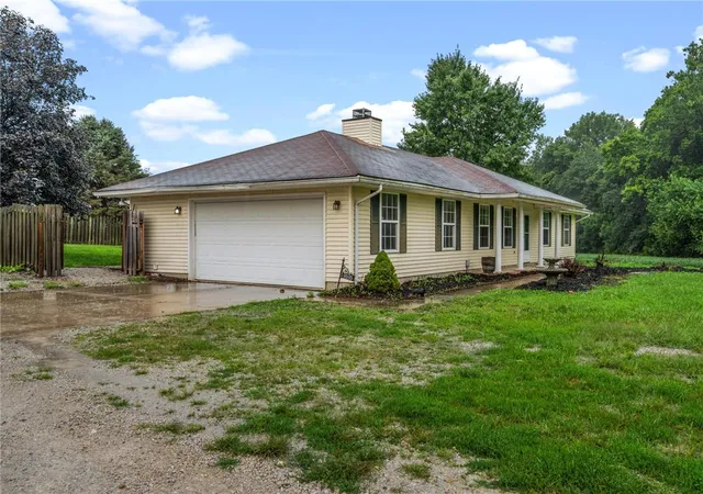 Photo 3 of Single family home for sale at 9595 Pence Jones Rd, Waynesville, OH 45068 | MLS# 966672 | Listing updated on 2026-09-03