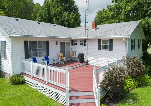 Photo 4 of Single family home for sale at 9366 Sandra Dr, New Paris, OH 45347 | MLS# 966625 | Listing updated on 2026-09-21