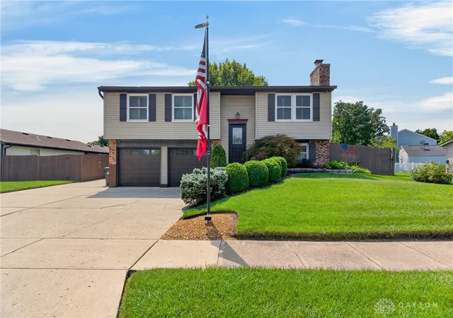 Photo 2 of Single family home for sale at 768 Mariclaire Ave, Vandalia, OH 45377 | MLS# 966700 | Listing updated on 2026-09-23