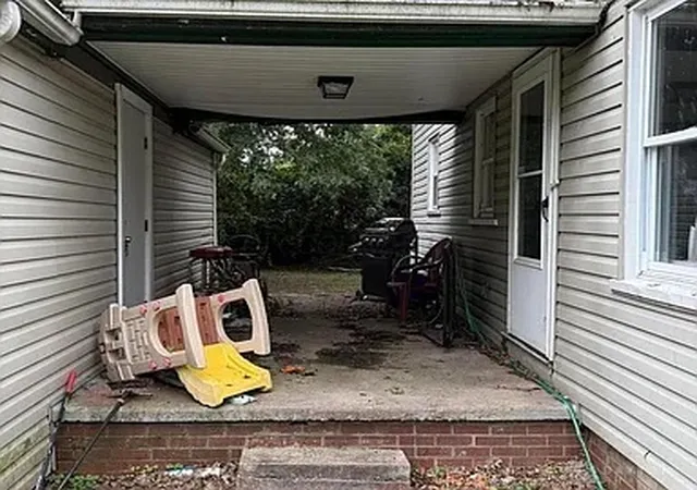 Photo 2 of Sale Pending at 656 Auldfarm, Akron, OH 44320 | MLS# 966703 | Listing updated on 2026-09-02