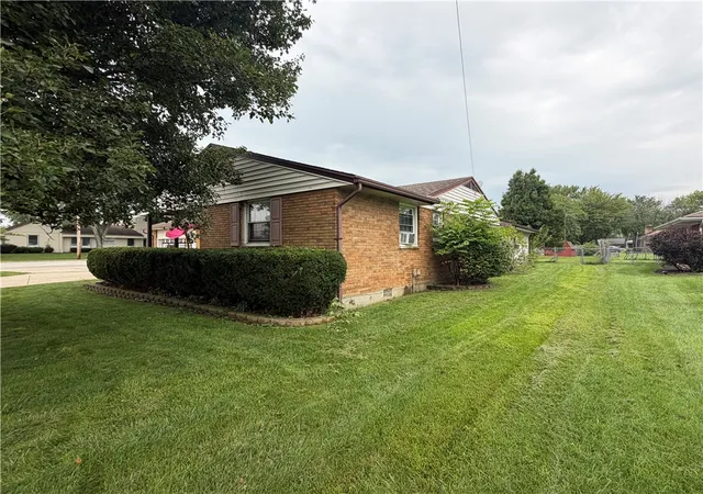 Photo 4 of Single family home for sale at 3999 Old Salem Rd, Dayton, OH 45415 | MLS# 966702 | Listing updated on 2026-09-24