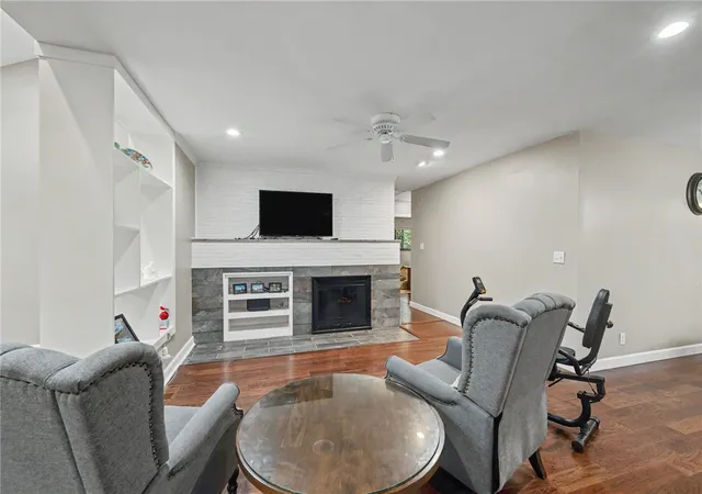Photo 3 of Single family home for sale at 101 Thruston Blvd, Dayton, OH 45409 | MLS# 966344 | Listing updated on 2026-09-05