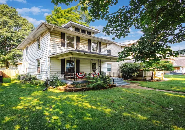 Photo 2 of Single family home for sale at 114 Harrison St, Middletown, OH 45042 | MLS# 966624 | Listing updated on 2026-09-12