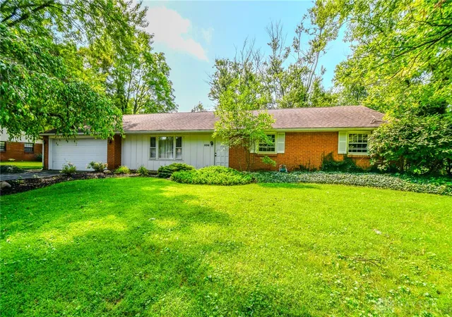 Photo 3 of Single family home for sale at 536 Brandwynne Ct, Dayton, OH 45459 | MLS# 966363 | Listing updated on 2026-09-11