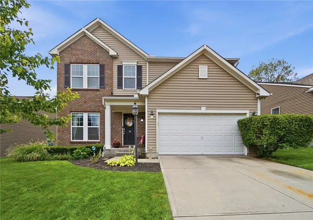 Photo 1 of Sale Pending at 51 Shady Pines Ave, Springboro, OH 45066 | MLS# 966423 | Listing updated on 2026-09-14
