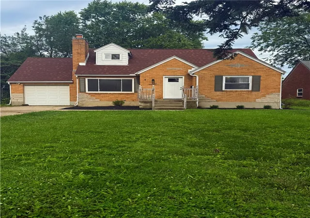Photo 3 of Single family home for sale at 3247 Aerial Ave, Dayton, OH 45429 | MLS# 966739 | Listing updated on 2026-09-11