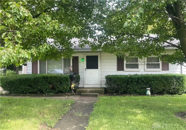 Photo 2 of Single family home for sale at 124 Helke Rd, Vandalia, OH 45377 | MLS# 966760 | Listing updated on 2026-09-29
