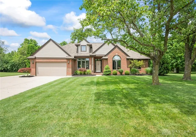 Photo 1 of Sale Pending at 2335 Blackoak Dr, Troy, OH 45373 | MLS# 966388 | Listing updated on 2026-09-09