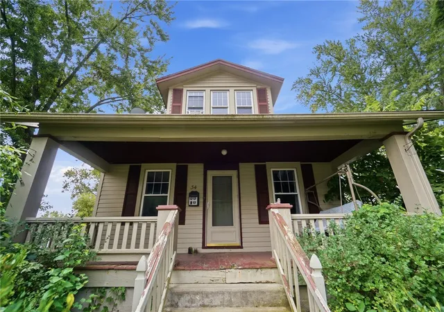 Photo 2 of Single family home for sale at 34 Orchard Ave, Englewood, OH 45322 | MLS# 966639 | Listing updated on 2026-09-11