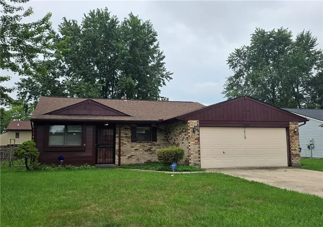 Single family home for sale at 6266 Shull Rd, Dayton, OH 45424 | MLS# 966841