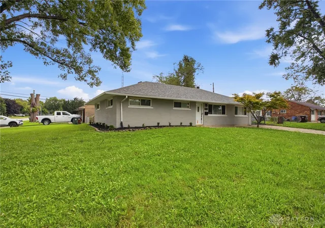 Photo 4 of Single family home for sale at 3960 Waterbury Dr, Dayton, OH 45439 | MLS# 966851 | Listing updated on 2026-09-25