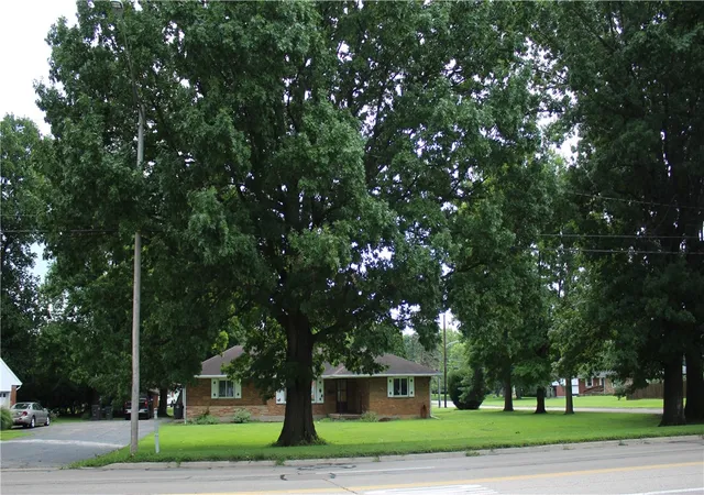 Photo 2 of Single family home for sale at 1180 S Alex Rd, Dayton, OH 45449 | MLS# 966850 | Listing updated on 2026-09-03