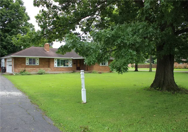 Photo 3 of Sale Pending at 1180 S Alex Rd, Dayton, OH 45449 | MLS# 966850 | Listing updated on 2026-10-05