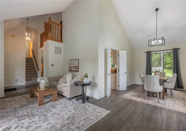 Photo 3 of Single family home for sale at 1828 W Tamarron Ct, Springboro, OH 45066 | MLS# 966796 | Listing updated on 2026-10-02