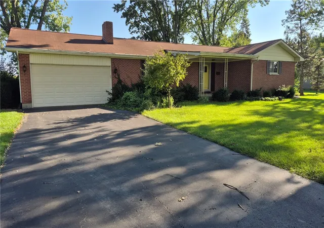 Photo 3 of Single family home for sale at 5205 Detrick Jordan Pike, Springfield, OH 45502 | MLS# 966889 | Listing updated on 2026-09-18