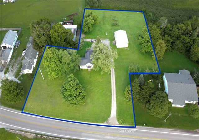 Photo 3 of Single family home for sale at 171 Oh 121, New Paris, OH 45347 | MLS# 966896 | Listing updated on 2026-09-23