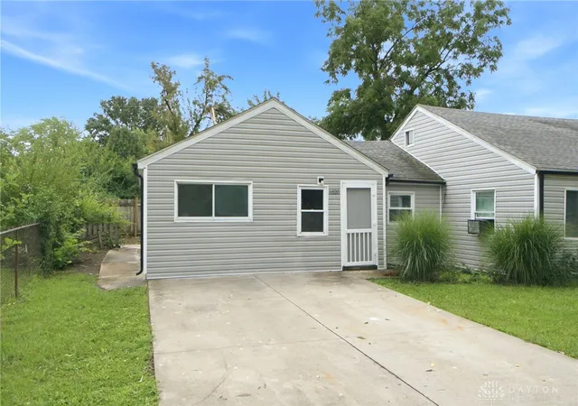 Photo 3 of Sale Pending at 1820 Rice Blvd #1824, Fairborn, OH 45324 | MLS# 966929 | Listing updated on 2026-09-08