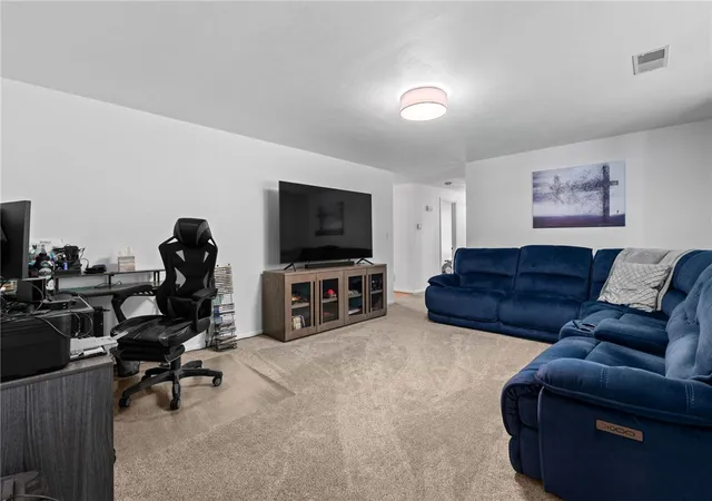 Photo 4 of Single family home for sale at 67 Sexton Dr, Xenia, OH 45385 | MLS# 966940 | Listing updated on 2026-10-07
