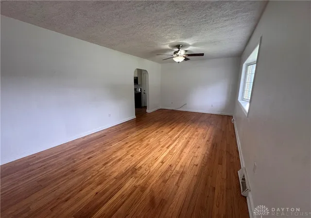 Photo 3 of Sale Pending at 7322 Eyler Dr, Springboro, OH 45066 | MLS# 966956 | Listing updated on 2026-10-03