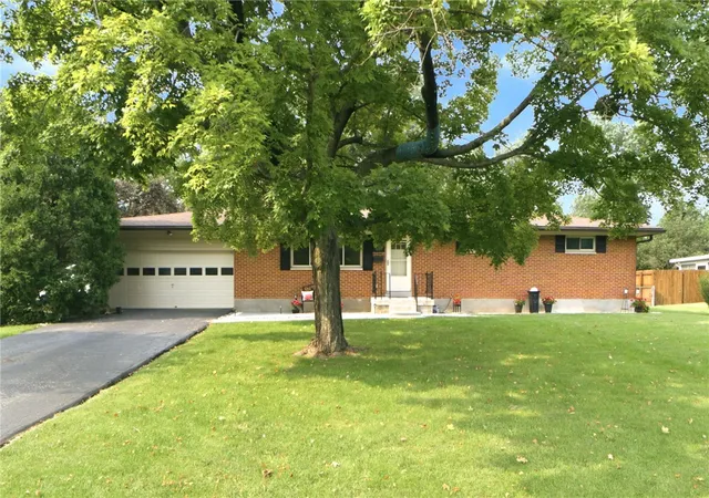 Photo 2 of Single family home for sale at 4186 Nedra Dr, Bellbrook, OH 45305 | MLS# 966384 | Listing updated on 2026-09-30