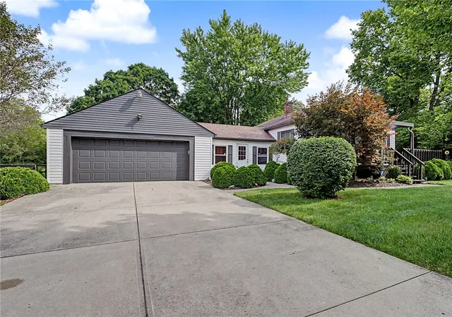 Photo 2 of Sale Pending at 6485 Wengerlawn Rd, Brookville, OH 45309 | MLS# 966999 | Listing updated on 2026-09-06