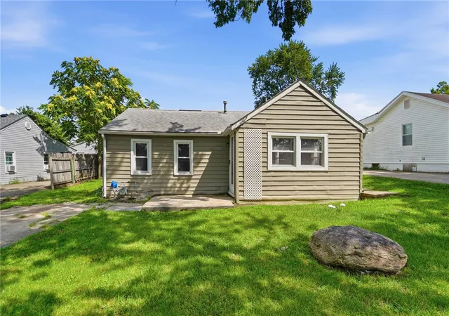 Photo 3 of Single family home for sale at 1864 Montgomery Ave, Fairborn, OH 45324 | MLS# 966977 | Listing updated on 2026-09-03