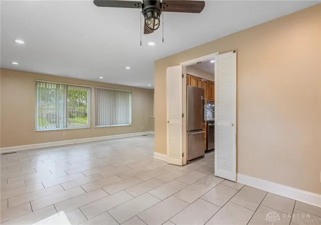 Photo 4 of Single family home for sale at 5314 Brainard Dr, Dayton, OH 45440 | MLS# 967025 | Listing updated on 2026-09-10