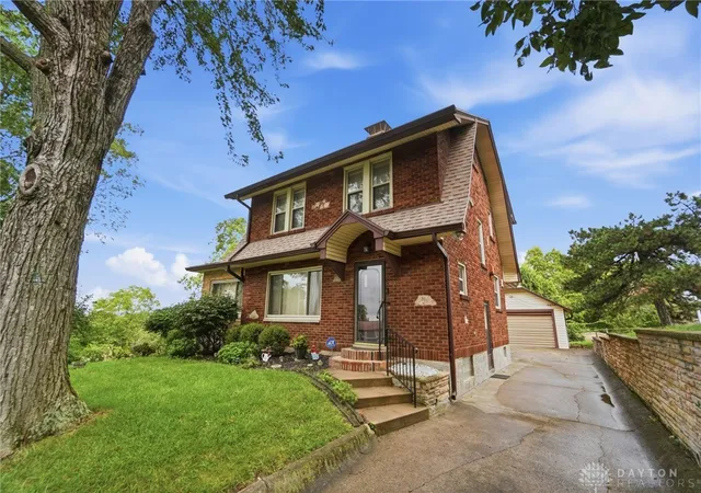 Photo 3 of Sale Pending at 3911 E 4th Street, Dayton, OH 45403 | MLS# 966968 | Listing updated on 2026-09-07