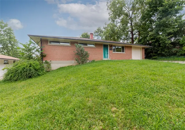 Photo 2 of Single family home for sale at 626 Upland Dr, Dayton, OH 45449 | MLS# 966971 | Listing updated on 2026-09-13