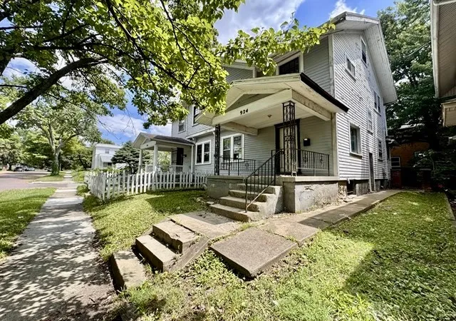 Photo 3 of Multi family home for sale at 924 926 Grafton Ave, Dayton, OH 45405 | MLS# 967083 | Listing updated on 2026-08-31