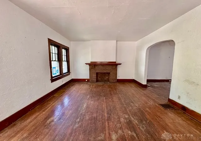 Photo 3 of House for sale at 924-926 Grafton Ave, Dayton, OH 45405 | MLS# 967083 | Listing updated on 2026-08-31