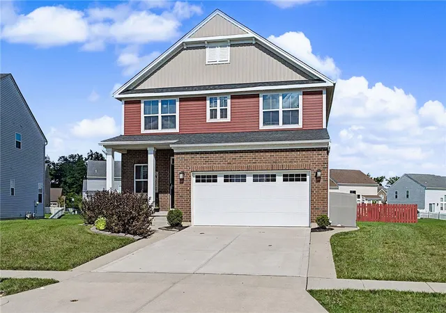 Photo 2 of Single family home for sale at 3120 White Ash Dr, Tipp City, OH 45371 | MLS# 966994 | Listing updated on 2026-09-08