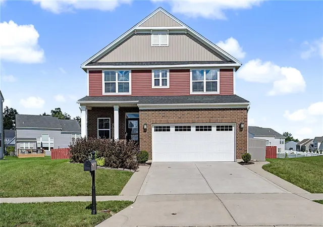 Photo 3 of Single family home for sale at 3120 White Ash Dr, Tipp City, OH 45371 | MLS# 966994 | Listing updated on 2026-09-08