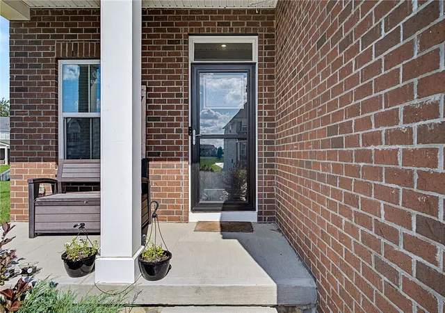 Photo 3 of Single family home for sale at 3120 White Ash Dr, Tipp City, OH 45371 | MLS# 966994 | Listing updated on 2026-09-08