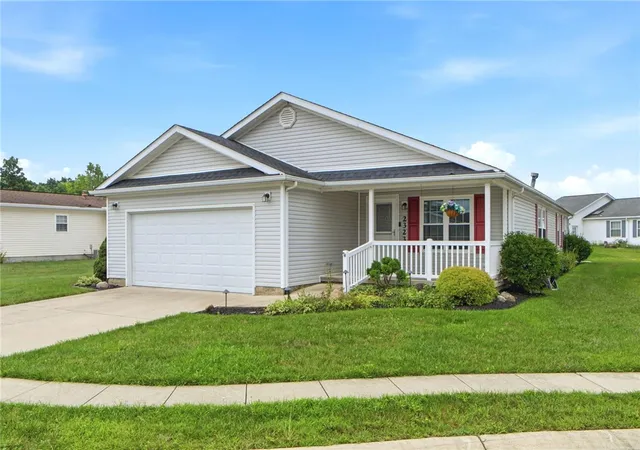 Photo 2 of Single family home for sale at 2323 Mallory Ct, Fairborn, OH 45324 | MLS# 967057 | Listing updated on 2026-10-04