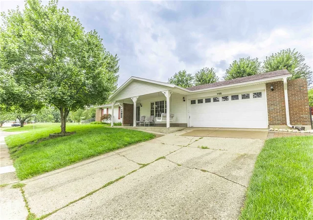 Photo 1 of Sale Pending at 1105 Sherwood Forest Dr, West Carrollton, OH 45449 | MLS# 967058 | Listing updated on 2026-09-10