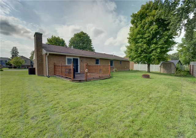 Photo 3 of Single family home for sale at 1381 Oaktree Dr, Greenville, OH 45331 | MLS# 966993 | Listing updated on 2026-09-20