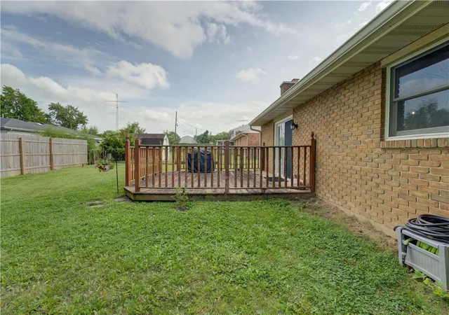 Photo 3 of Single family home for sale at 1381 Oaktree Dr, Greenville, OH 45331 | MLS# 966993 | Listing updated on 2026-09-20