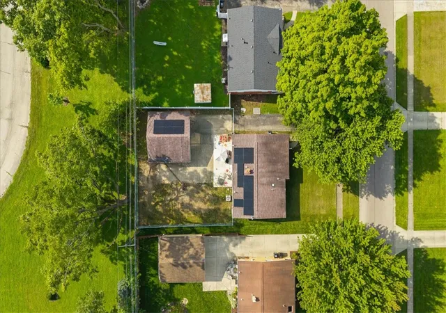 Photo 3 of Sale Pending at 3300 Braddock St, Kettering, OH 45420 | MLS# 967054 | Listing updated on 2026-09-30