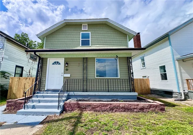 Photo 2 of Single family home for sale at 941 Springfield St, Dayton, OH 45403 | MLS# 966960 | Listing updated on 2026-09-11