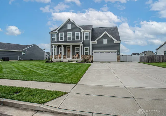Photo 1 of Single family home for sale at 192 Chapel Dr, Troy, OH 45373 | MLS# 967120 | Listing updated on 2026-09-25
